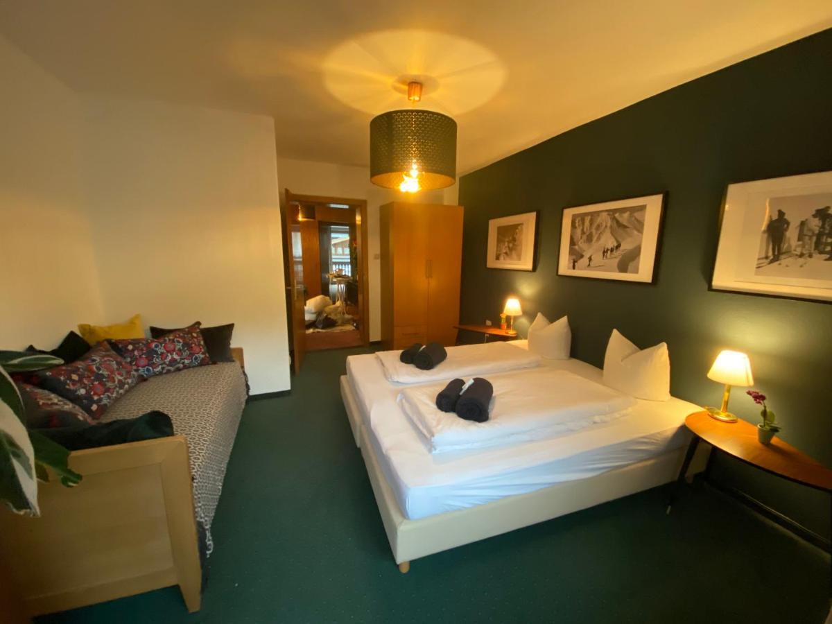 Cafe Schneider Appartments Санкт Антон ам Арлберг Екстериор снимка