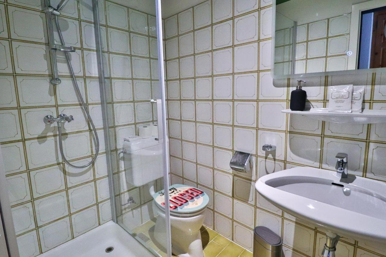 Cafe Schneider Appartments Санкт Антон ам Арлберг Екстериор снимка